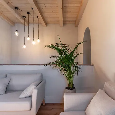 Bed and Breakfast La Casa Rosa *