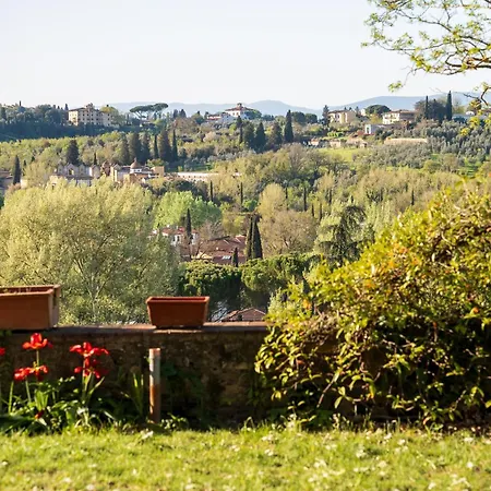 Bed & Breakfast La Casa Rosa 3*