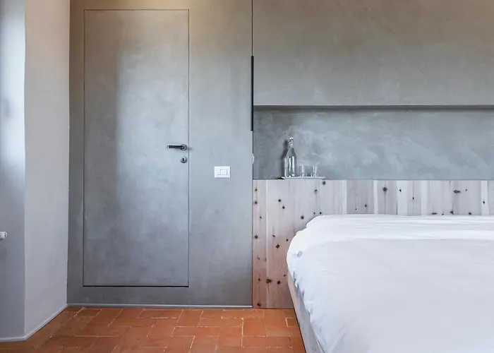 La Casa Rosa 3* Φλωρεντία