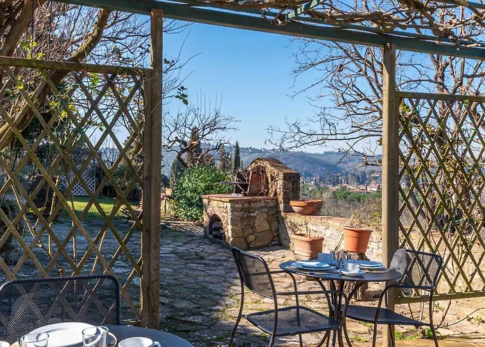 La Casa Rosa Bed and Breakfast 3*