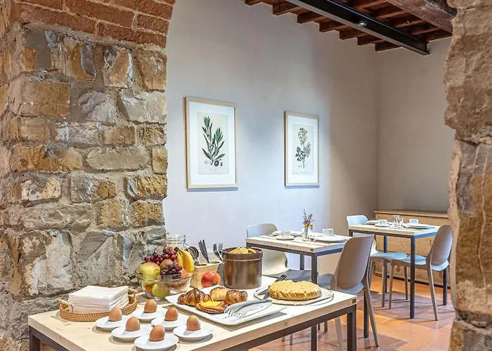 La Casa Rosa 3*